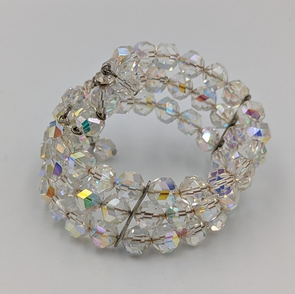 Sparkly Vintage Four piece set of Aurora Borealis Glass Beaded jewelry - Picture 8 of 16